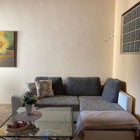 Alex'S Apartment Iglesias Zewnętrze zdjęcie